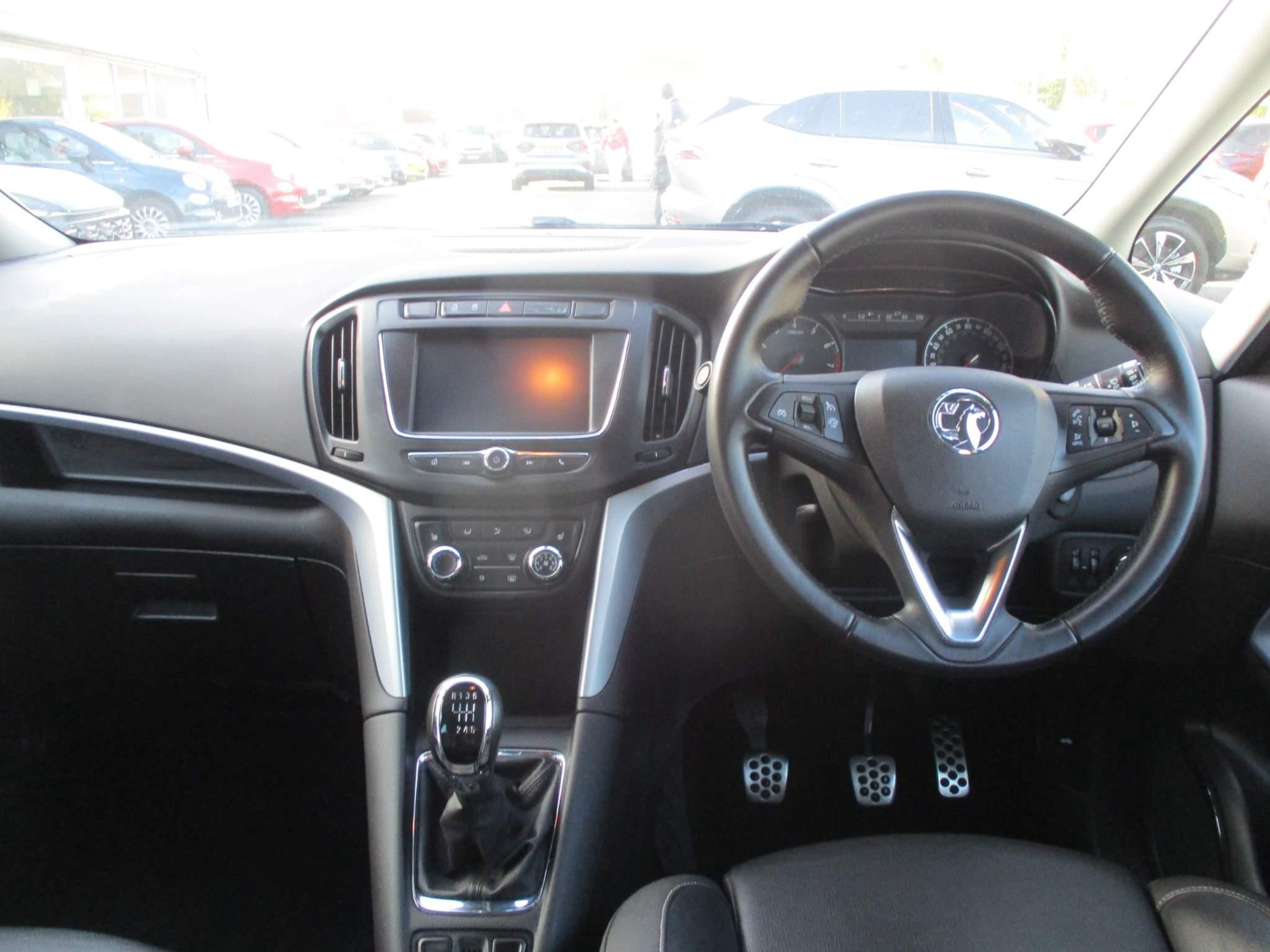 Vauxhall Zafira Tourer Image 20