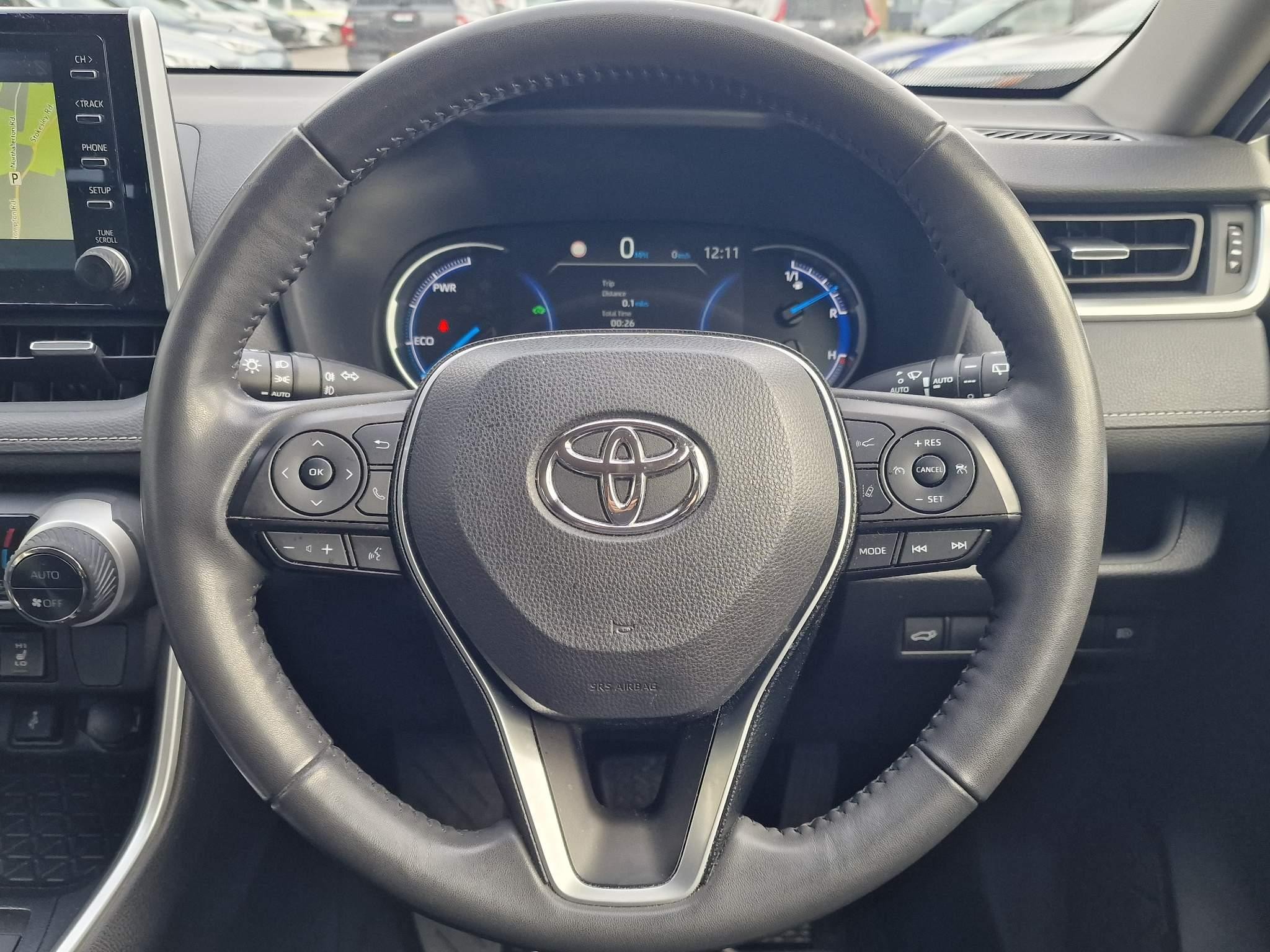 Toyota RAV4 Image 10