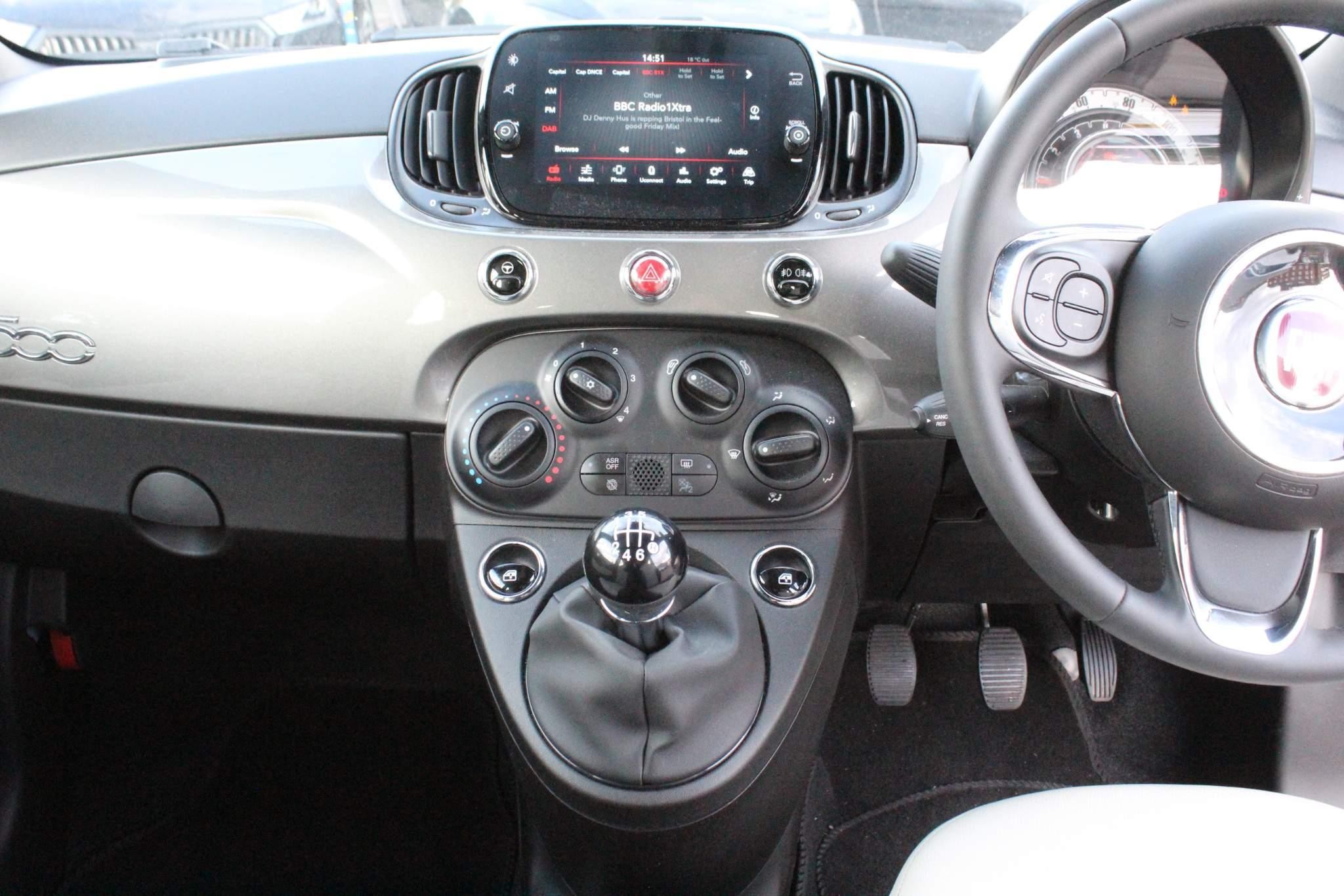 Fiat 500c Image 20