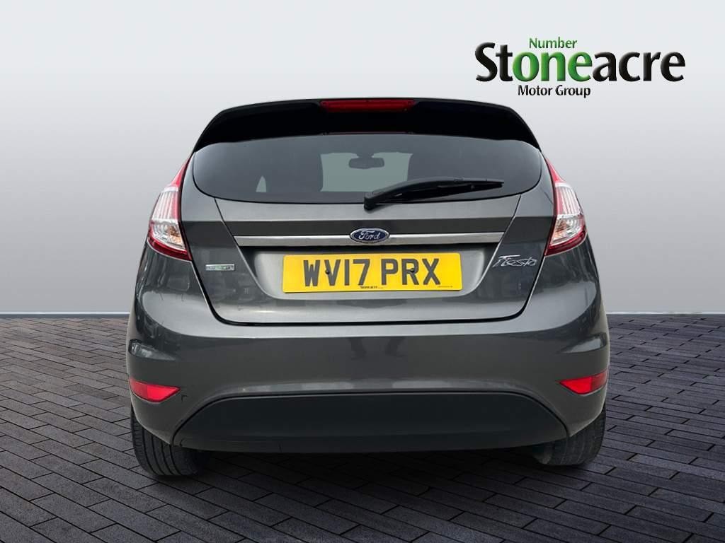 Ford Fiesta Image 4