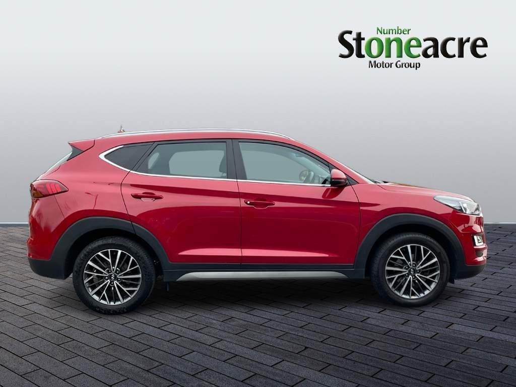 Hyundai TUCSON Image 2