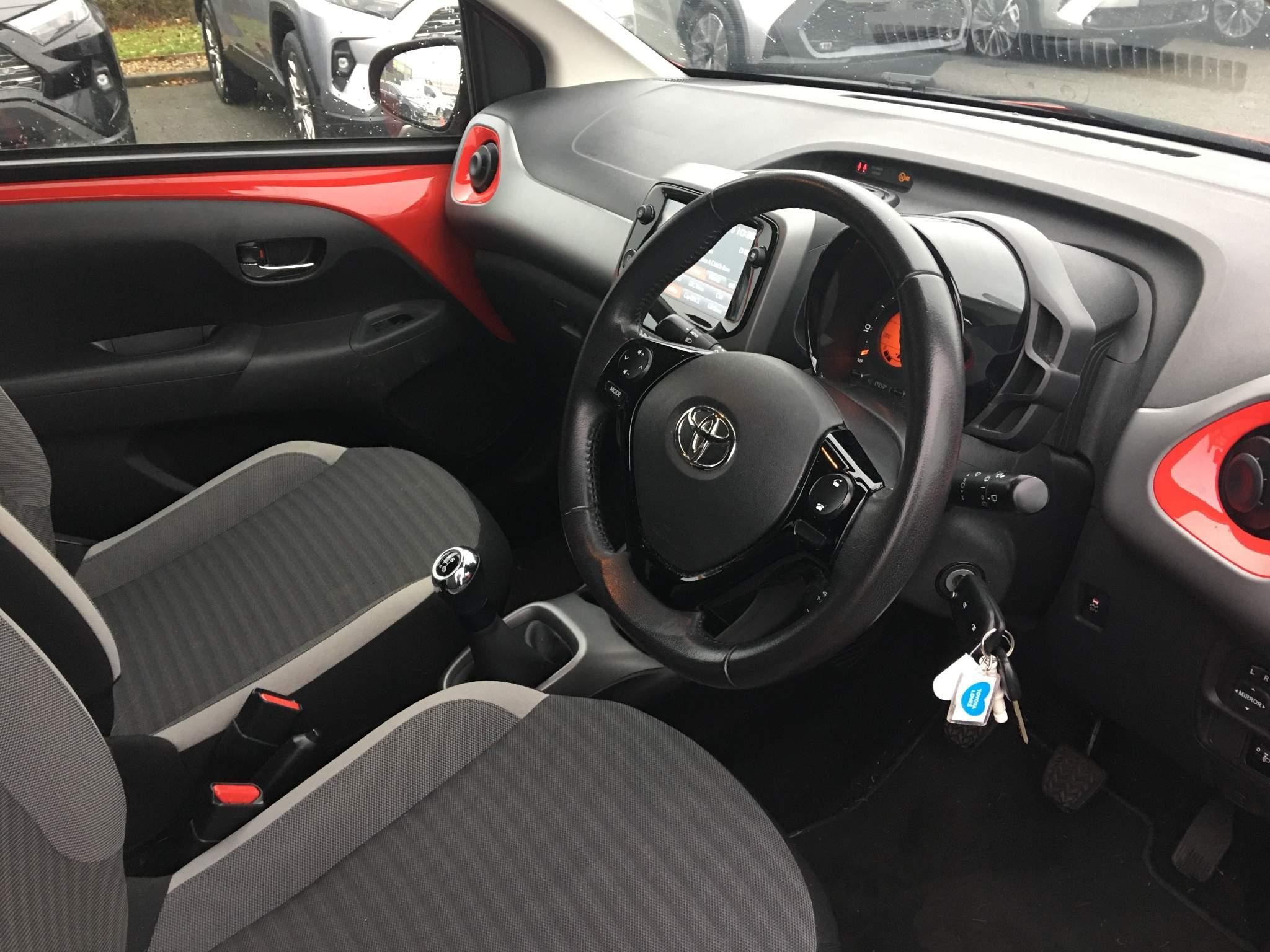 Toyota Aygo Image 13