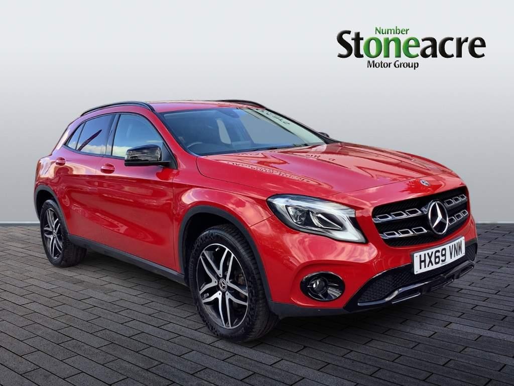 Mercedes-Benz GLA Image 1