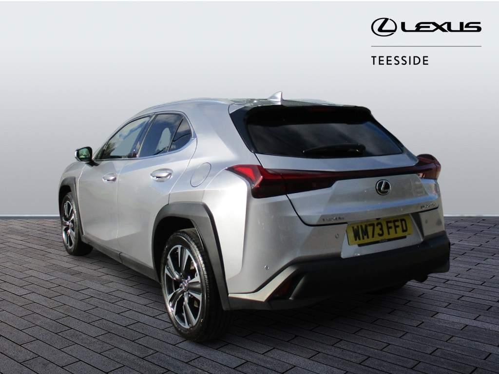 Lexus UX Self-Charging Hybrid Image 7