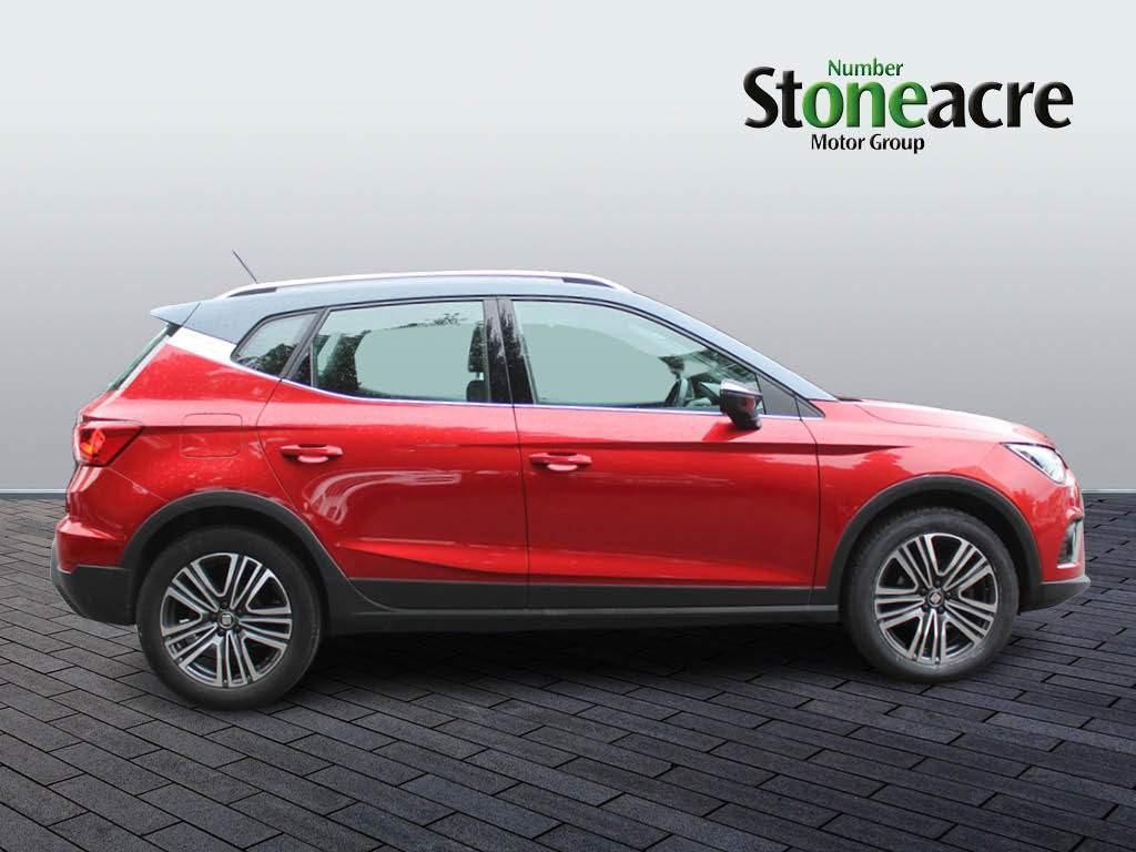 SEAT Arona Image 2