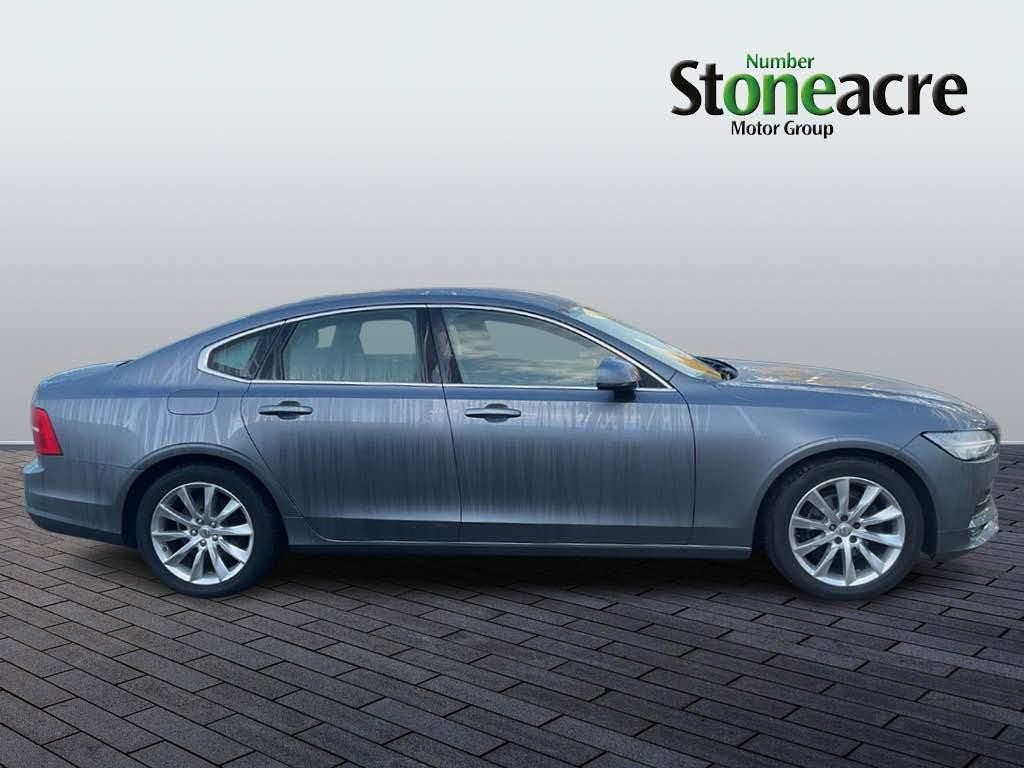 Volvo S90 Image 2