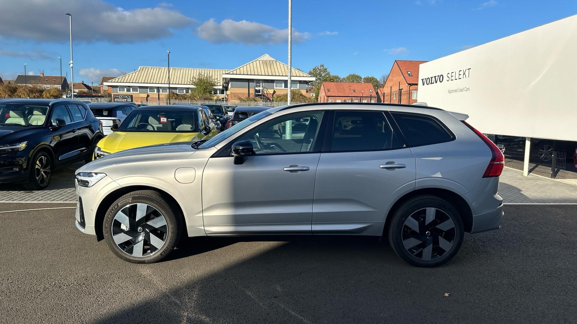 Volvo XC60 Image 8