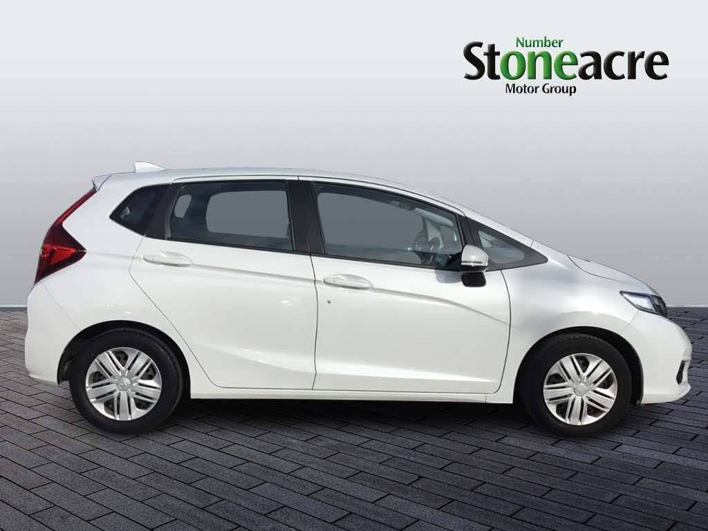 Honda Jazz Image 2