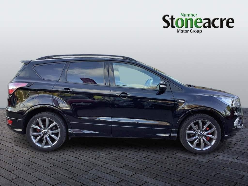 Ford Kuga Image 2