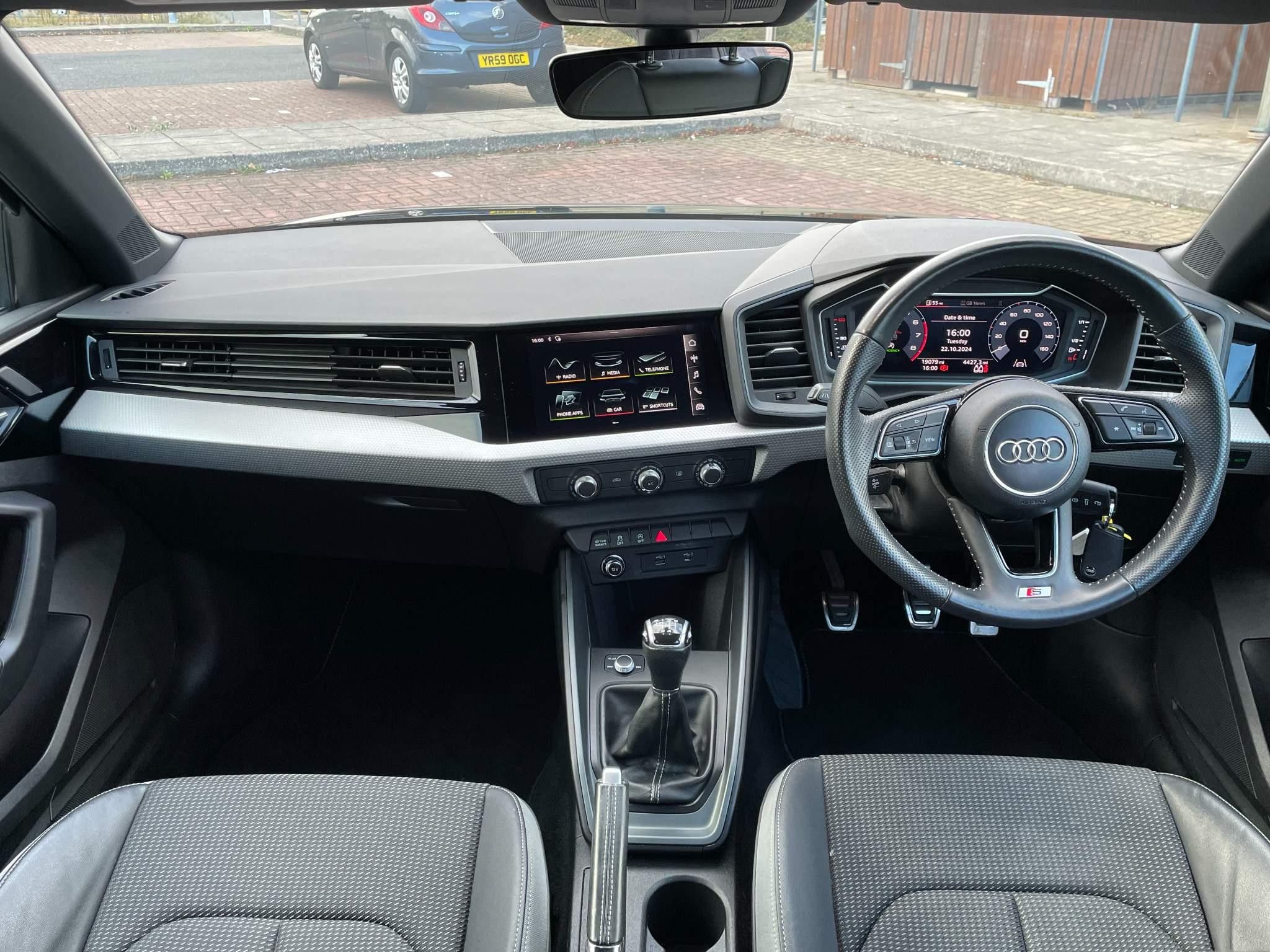 Audi A1 Image 22