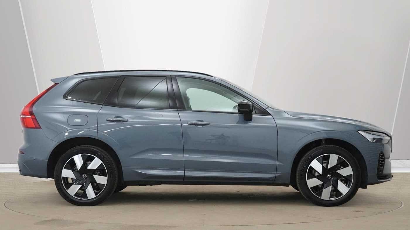 Volvo XC60 Image 2