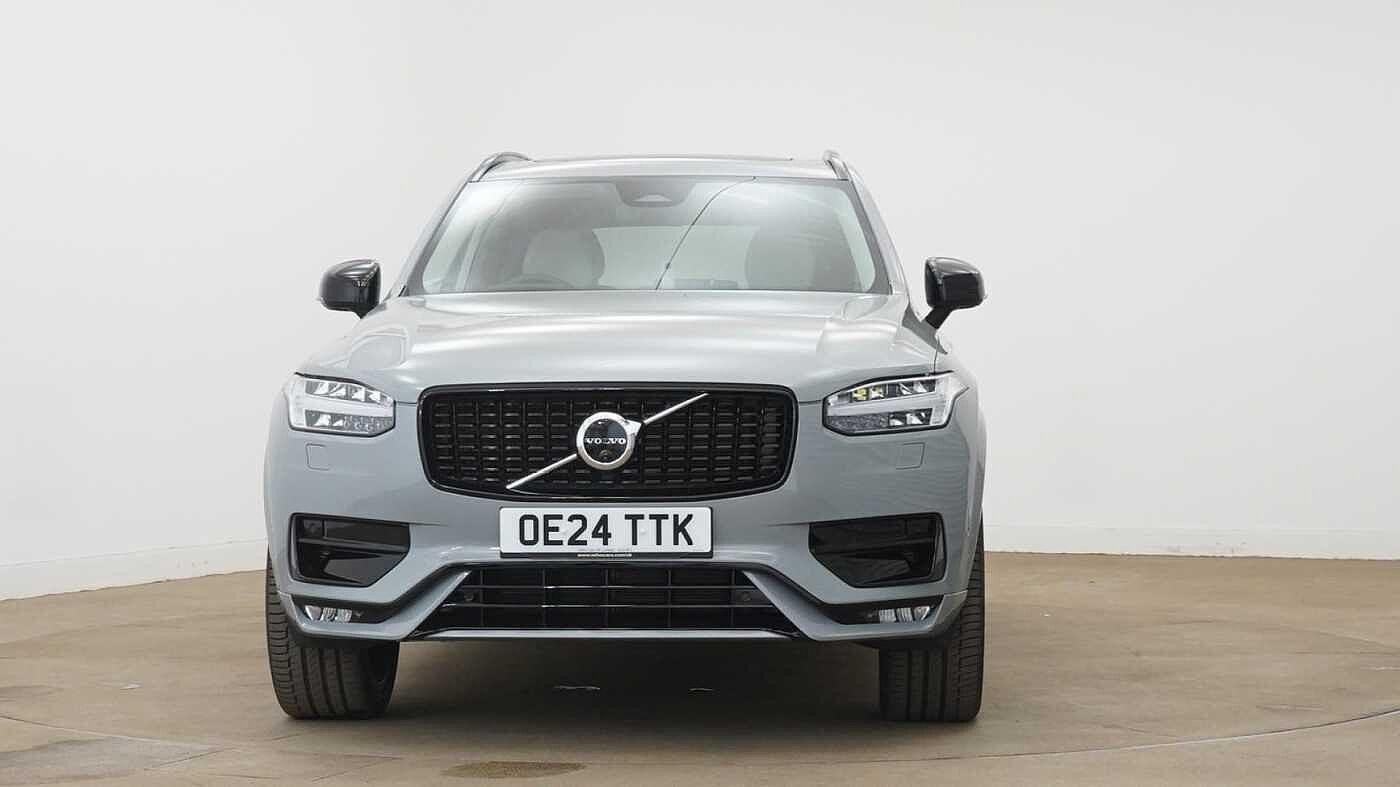 Volvo XC90 Image 8