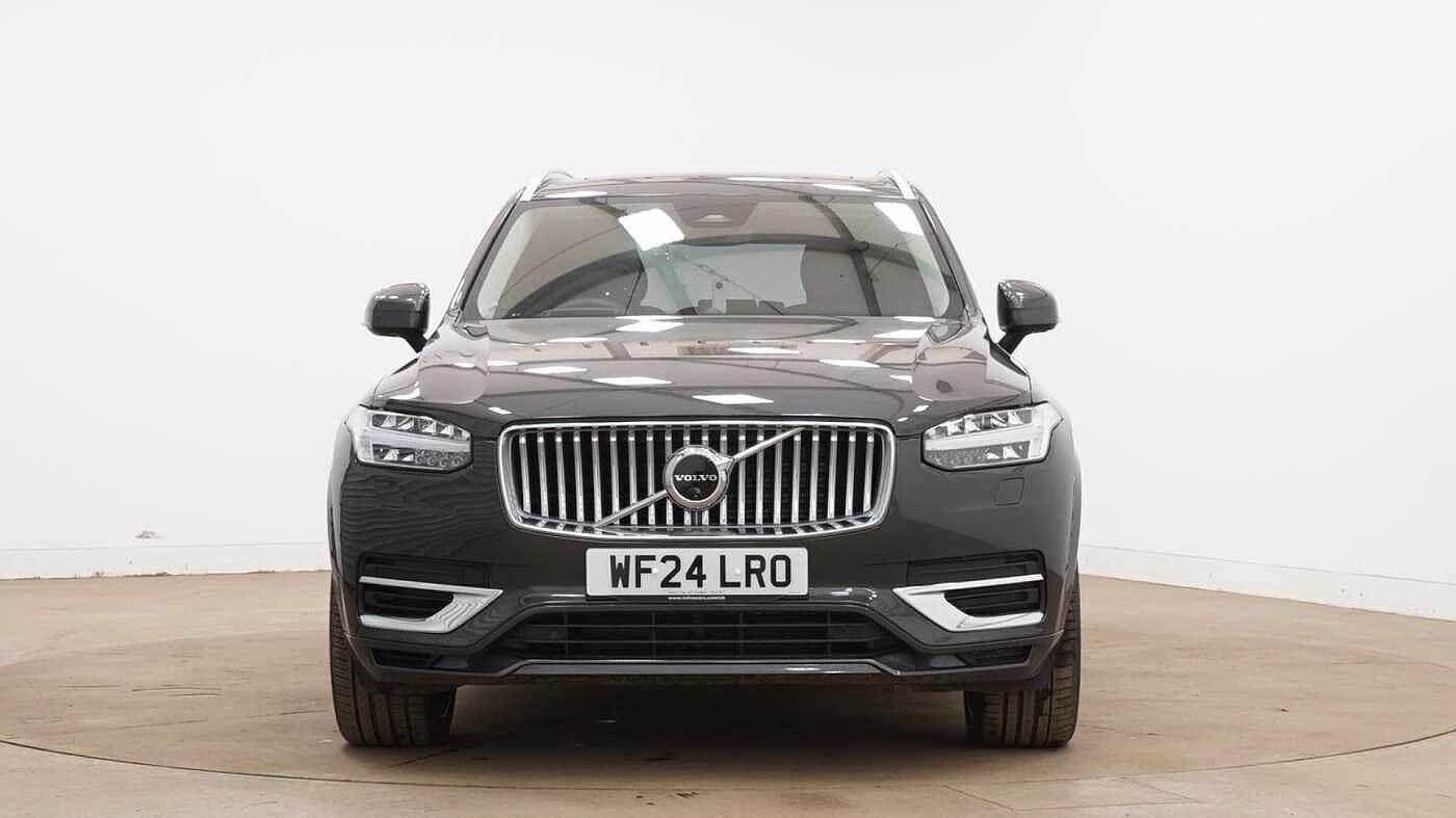 Volvo XC90 Image 8