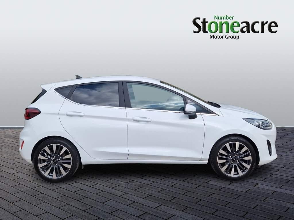 Ford Fiesta Image 2