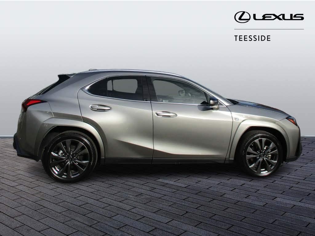 Lexus UX Image 4