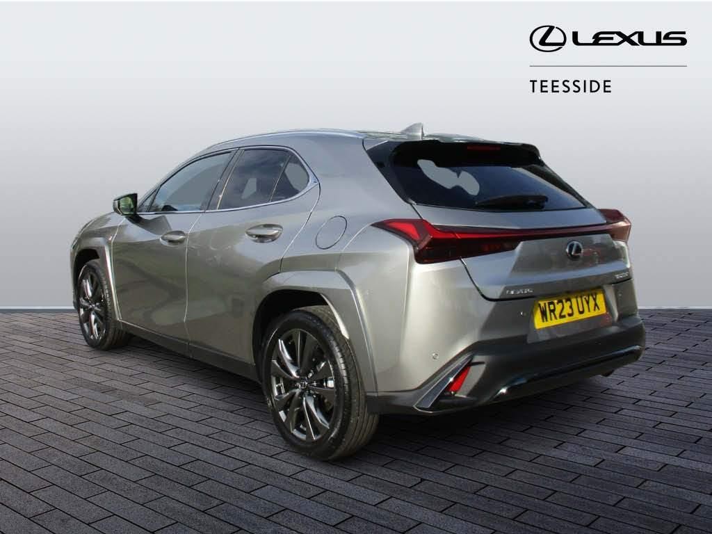 Lexus UX Image 7