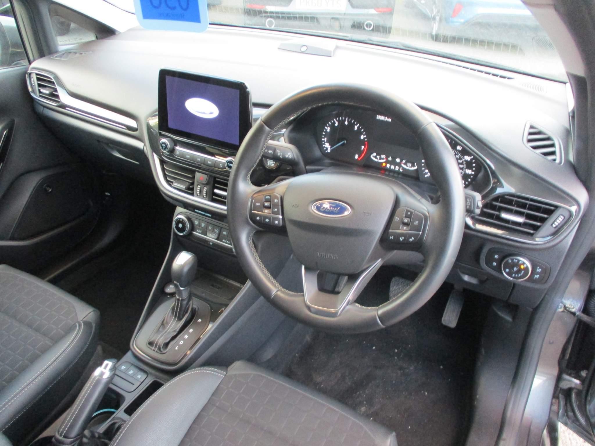 Ford Fiesta Image 14