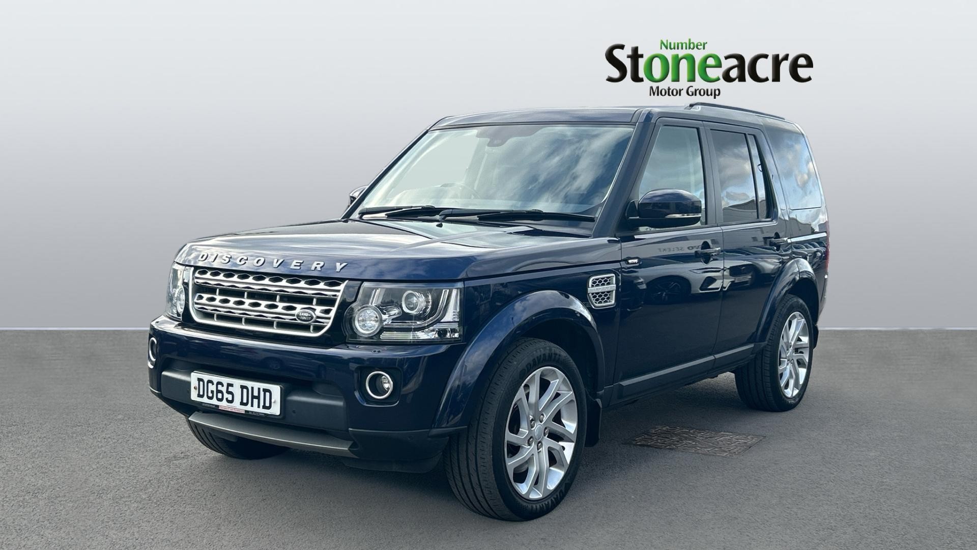 Land Rover Discovery 4 Image 6