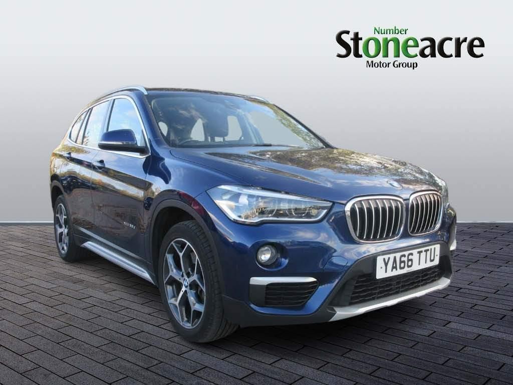 BMW X1 Image 1