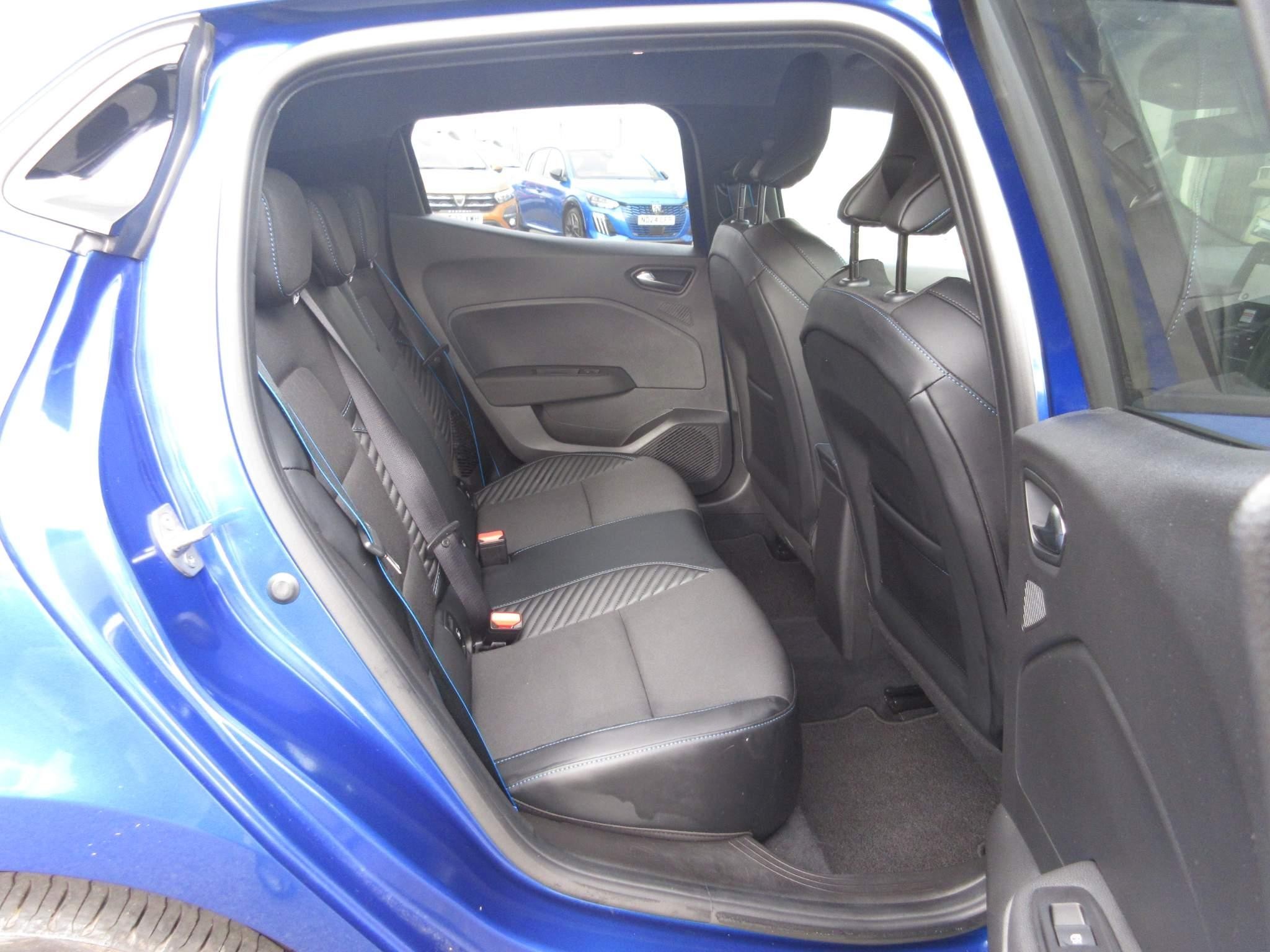 Renault Clio Image 13