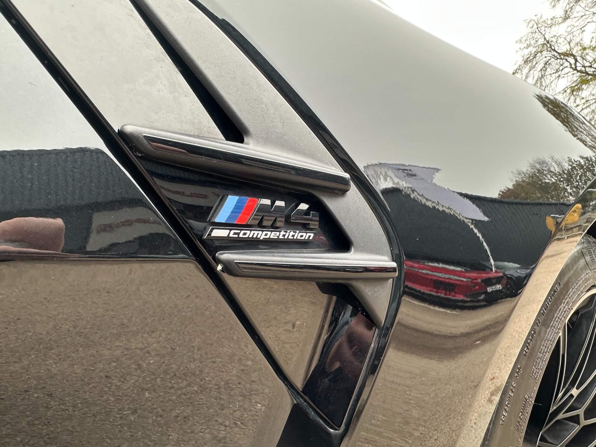 BMW M4 Image 20