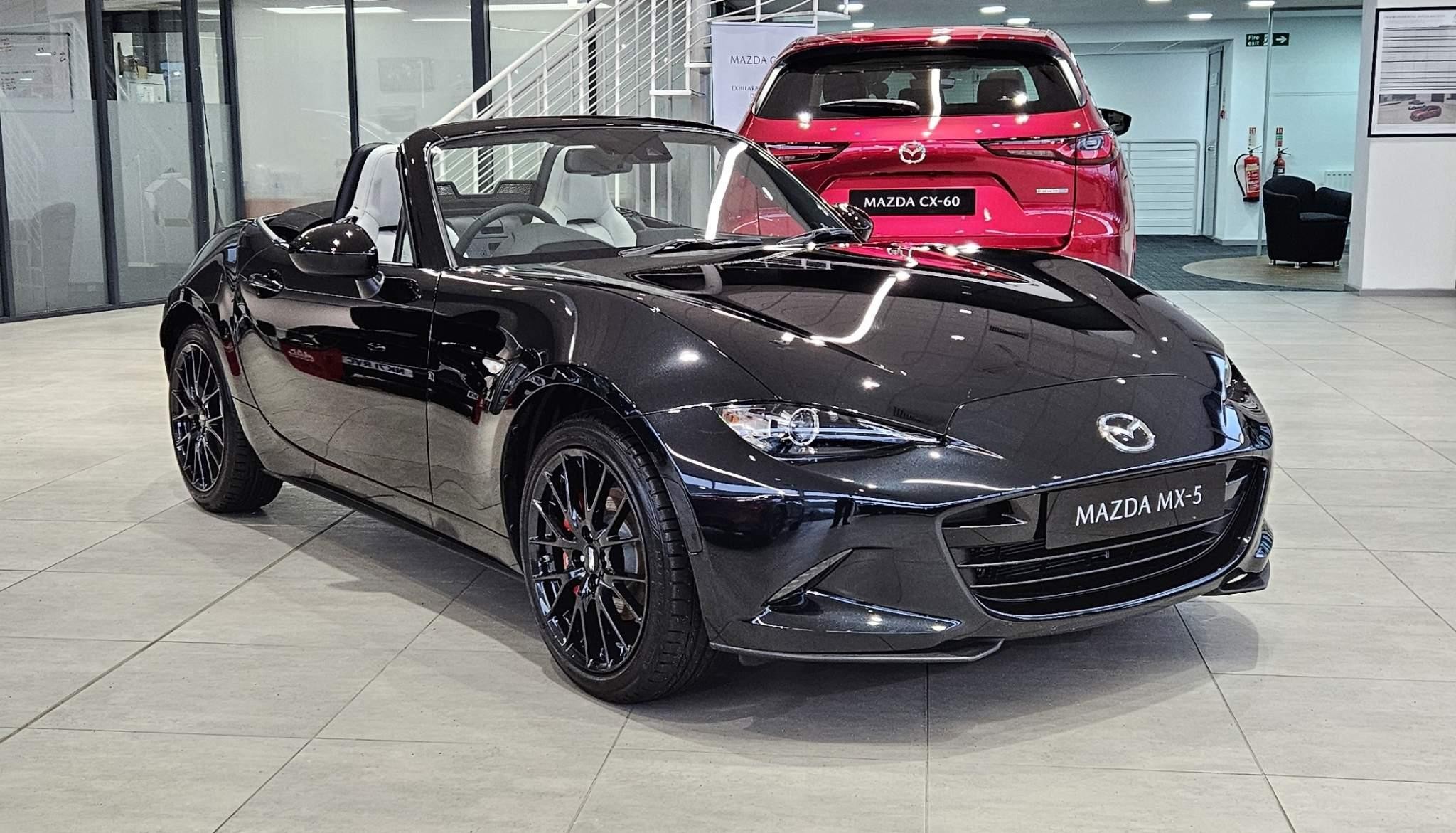 Mazda MX-5 Image 1