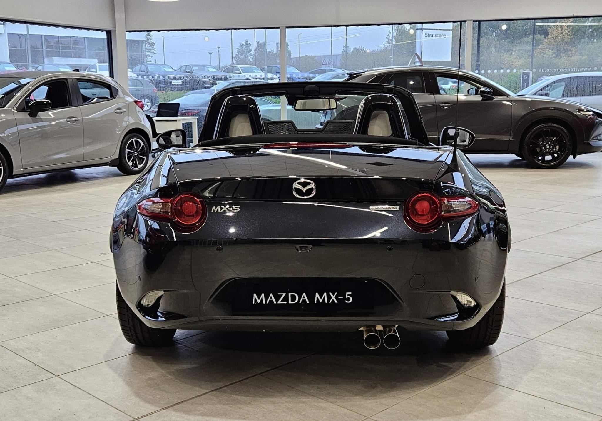 Mazda MX-5 Image 4