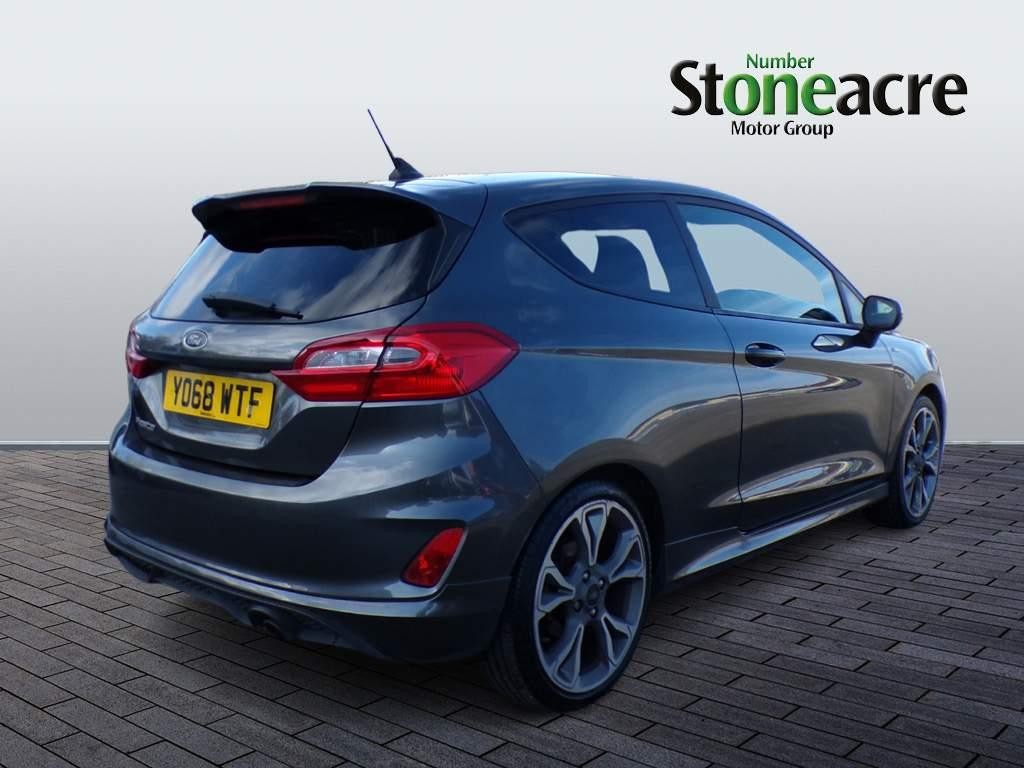 Ford Fiesta Image 3