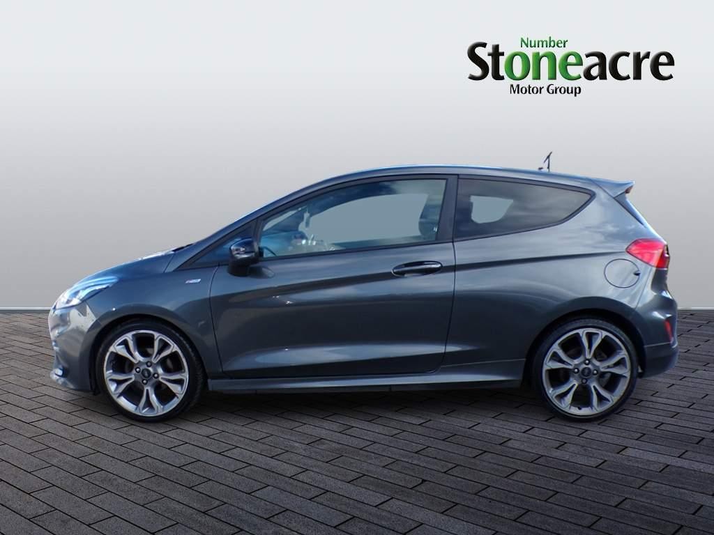 Ford Fiesta Image 6