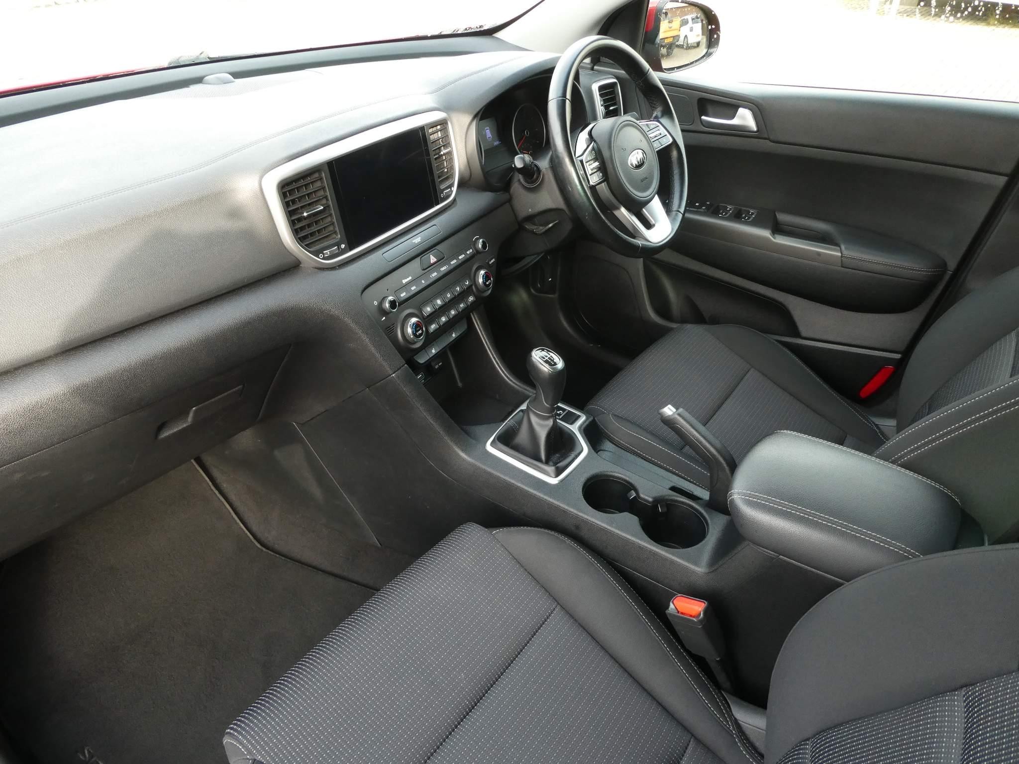 Kia Sportage Image 13