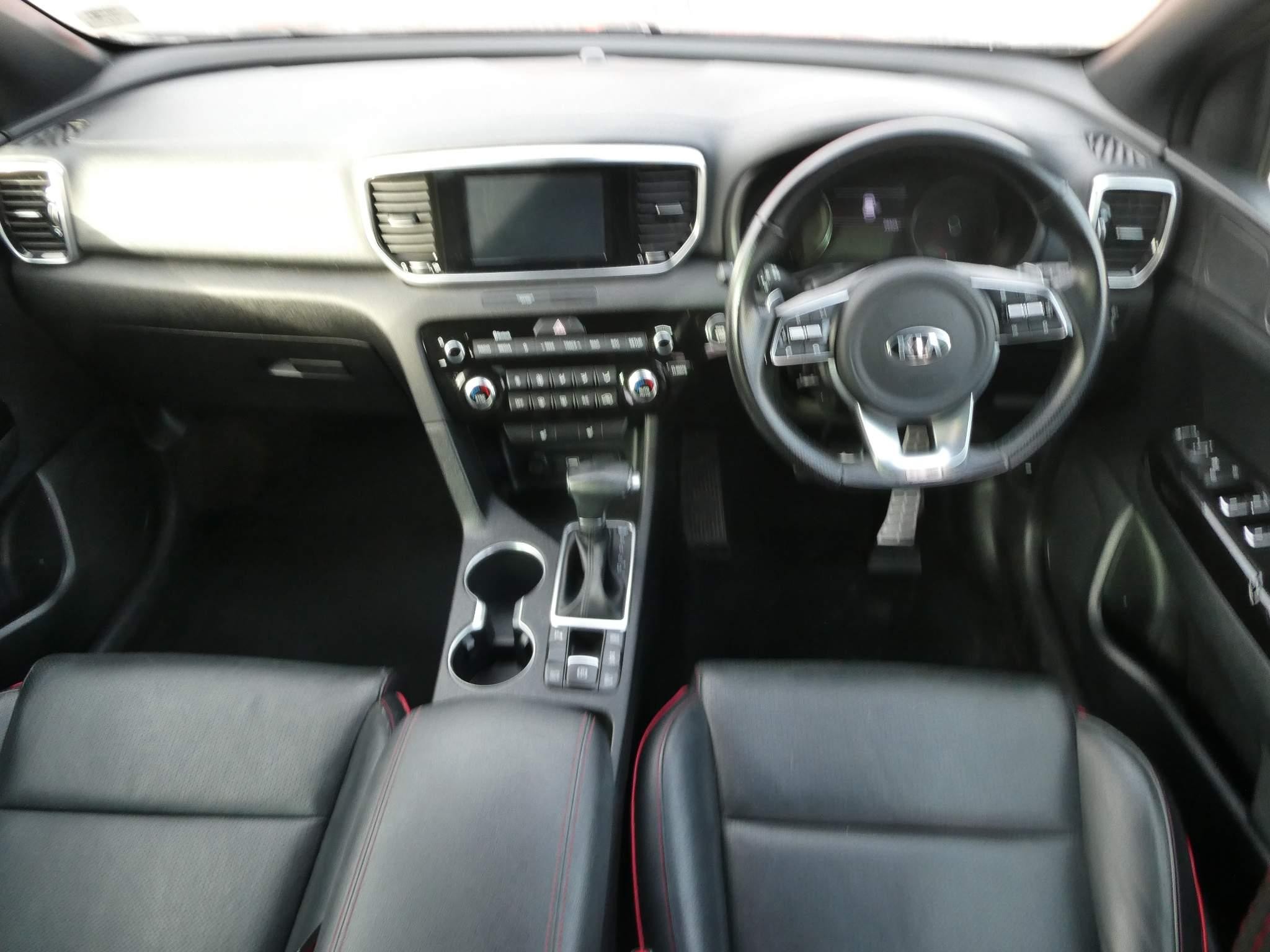 Kia Sportage Image 12