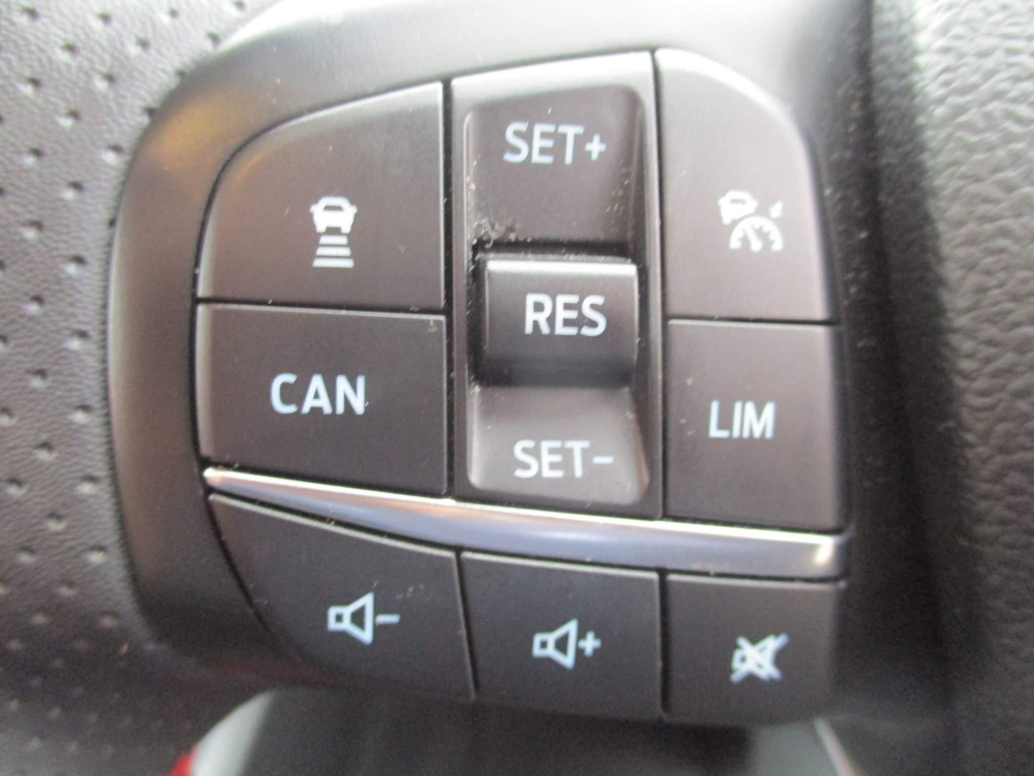 Ford Focus Image 12