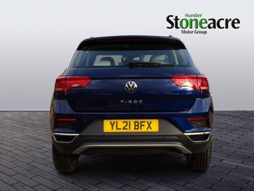 Volkswagen T-Roc Image 4