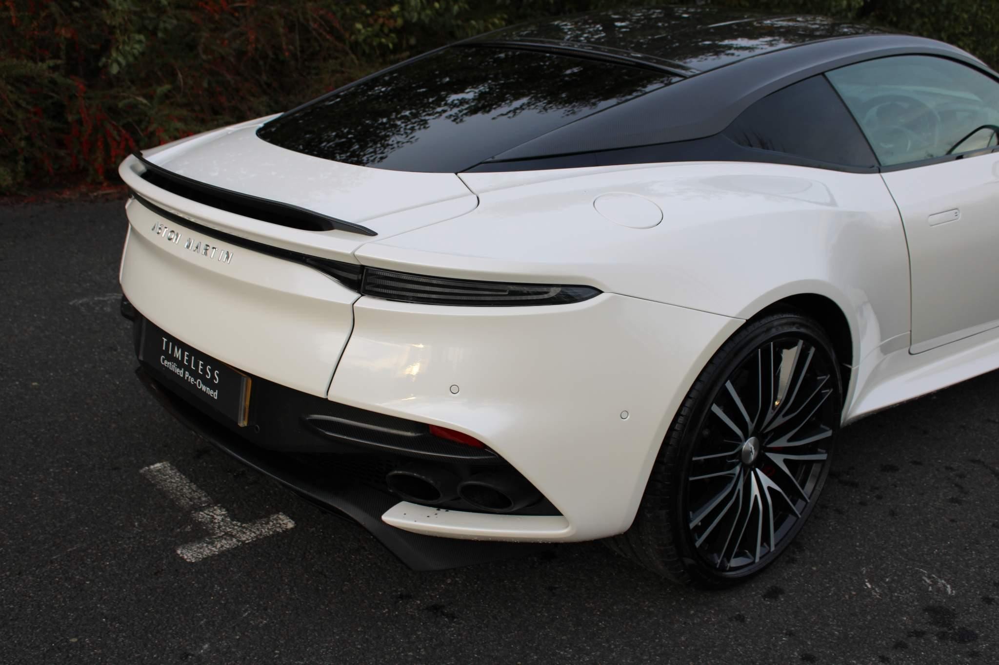 Aston Martin DBS Image 8