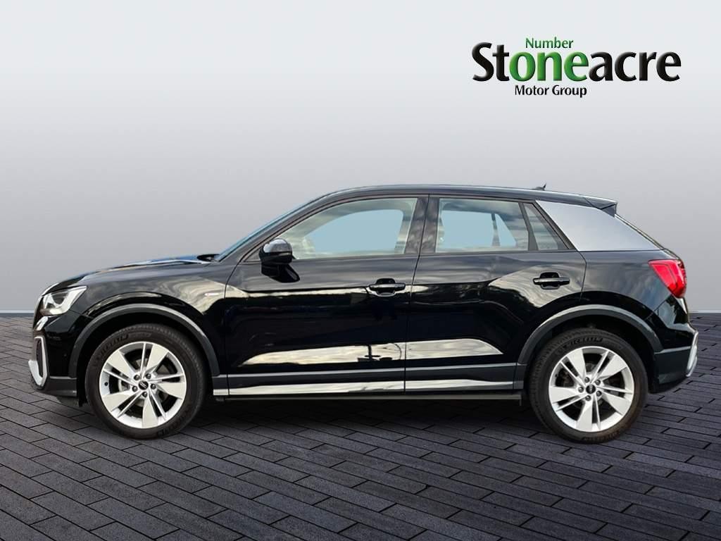 Audi Q2 Image 6