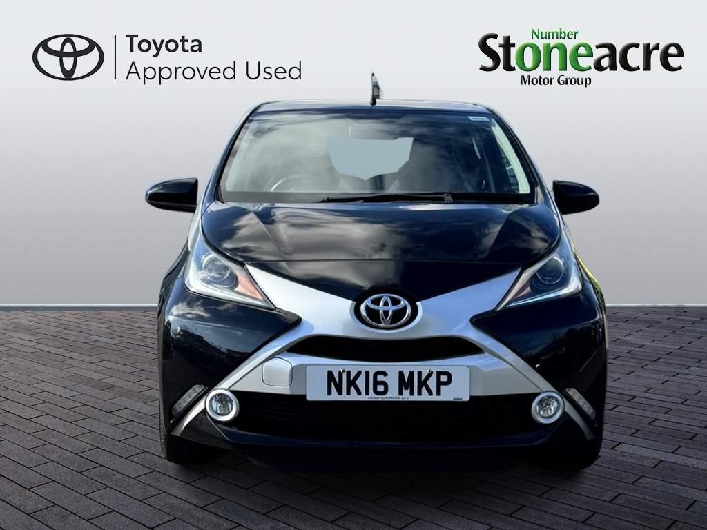 Toyota Aygo Image 10