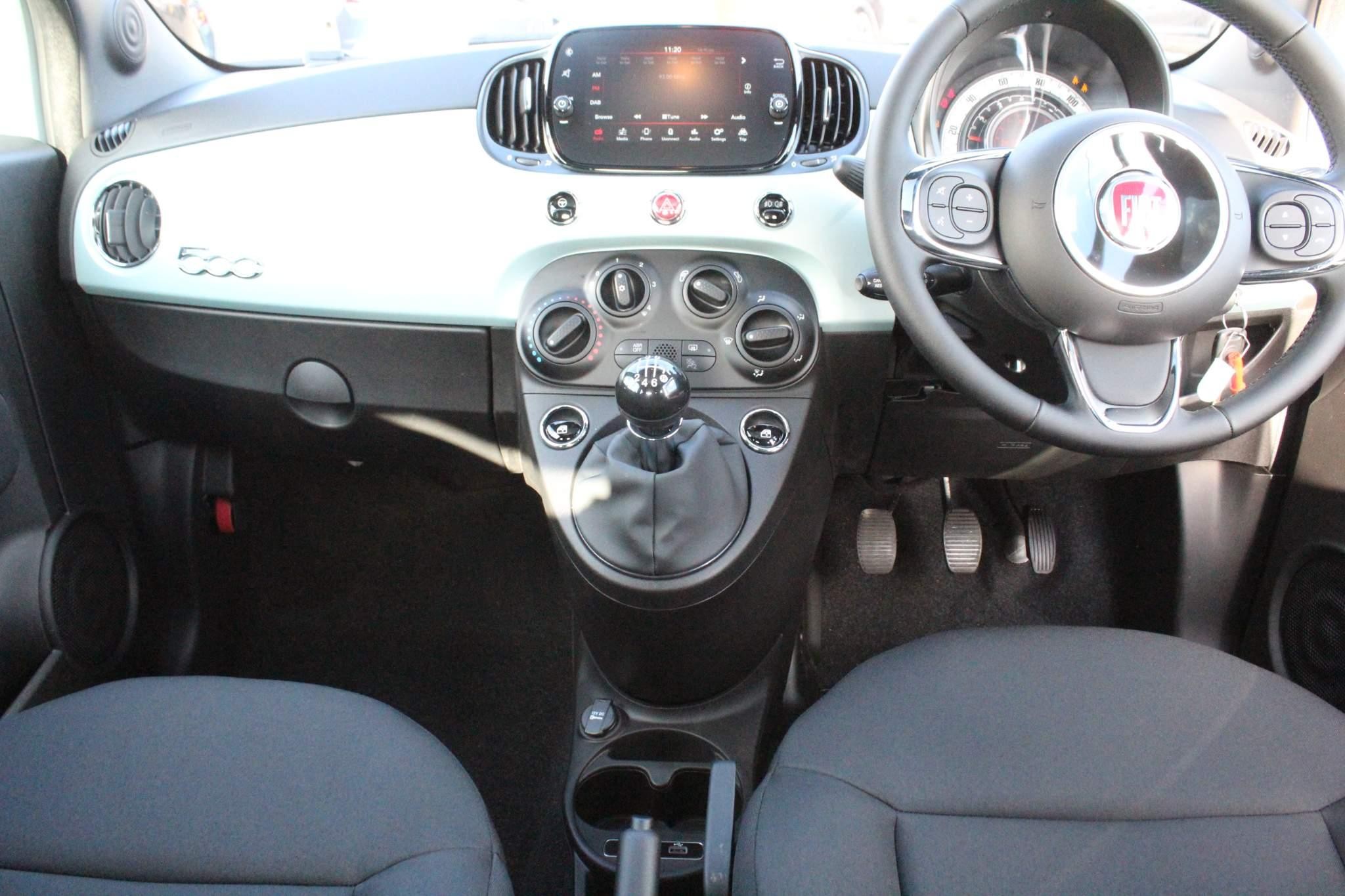 Fiat 500 Hybrid Image 12