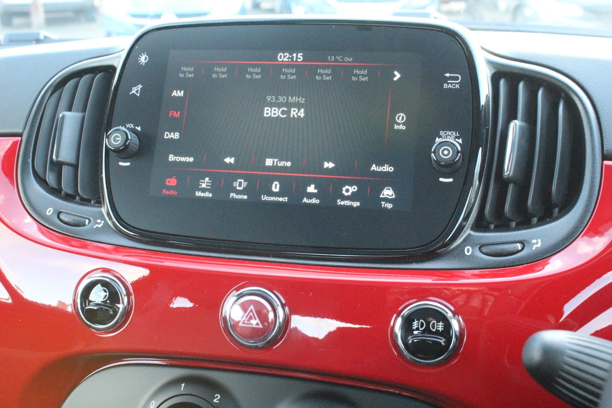 Fiat 500 Hybrid Image 15