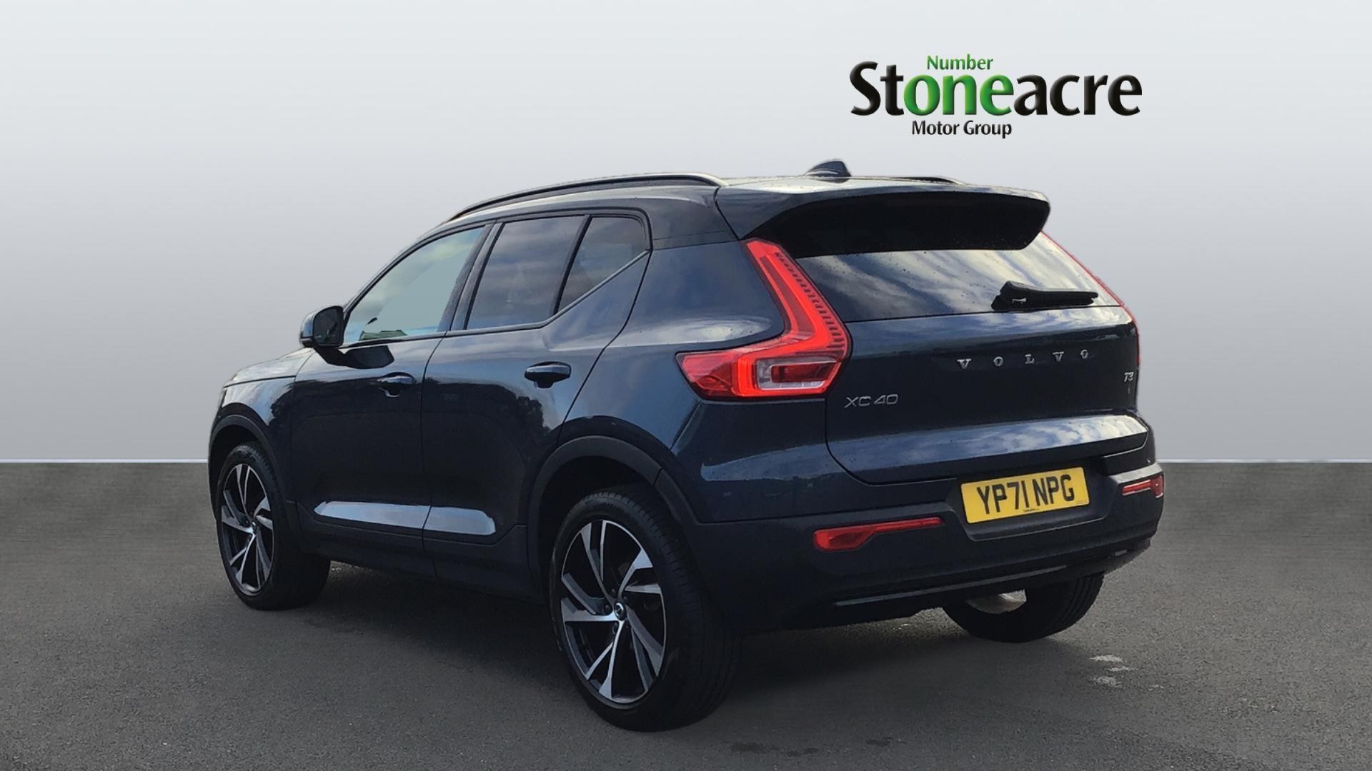 Volvo XC40 Image 2