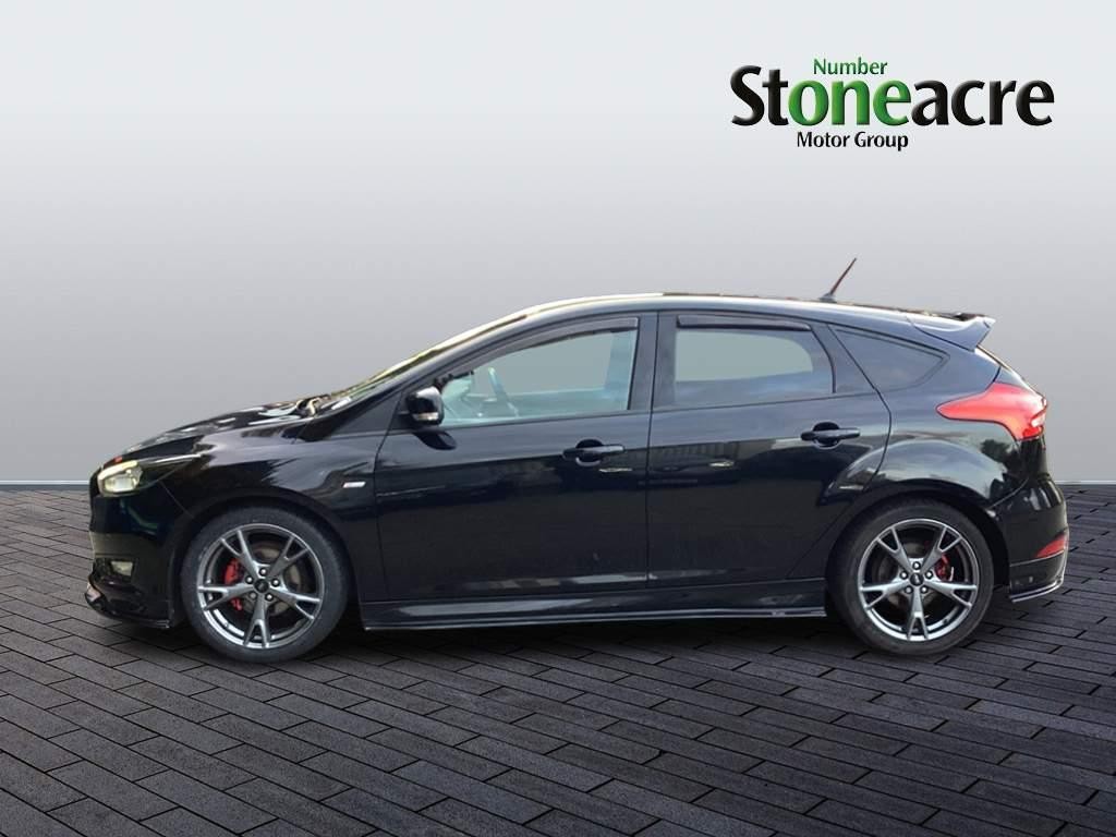 Ford Focus Image 6