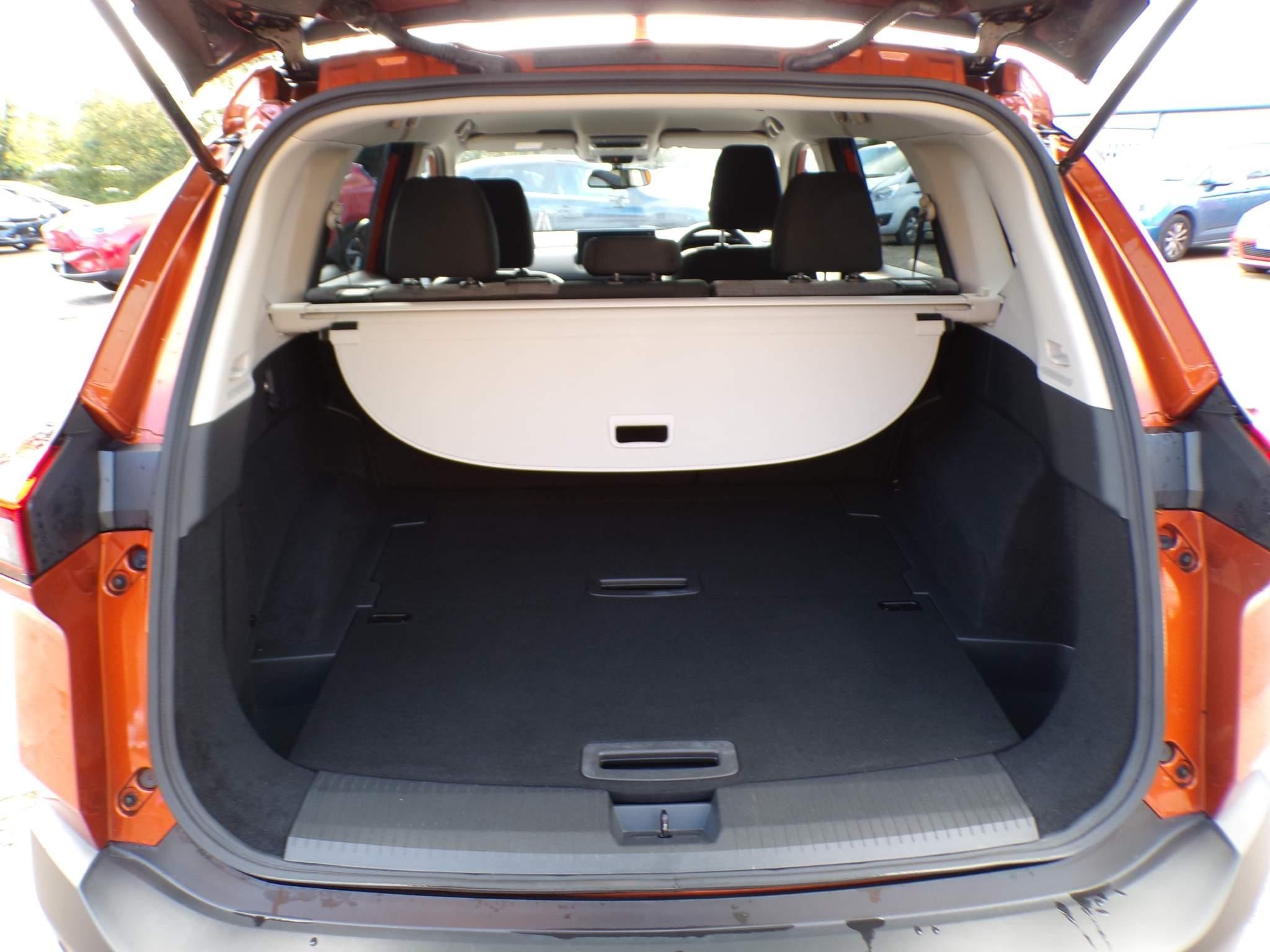 Nissan X-Trail Image 9