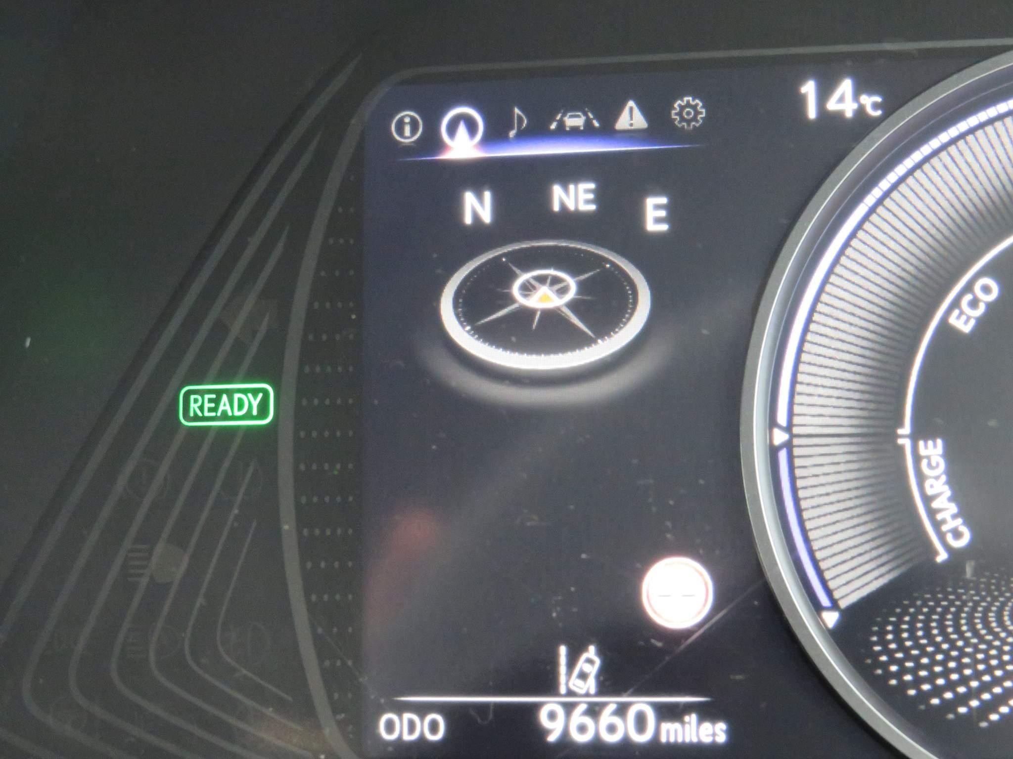 Lexus UX Self-Charging Hybrid Image 30