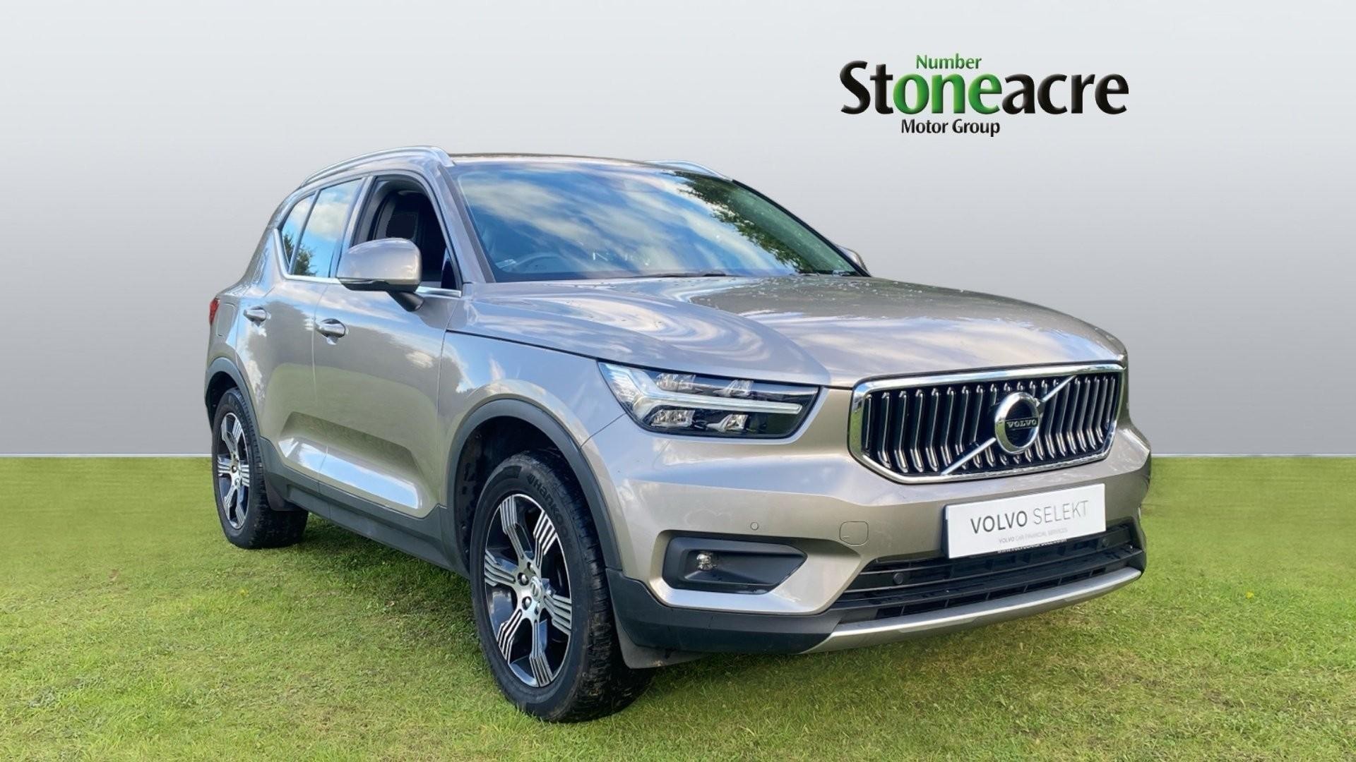 Volvo XC40 Image 1