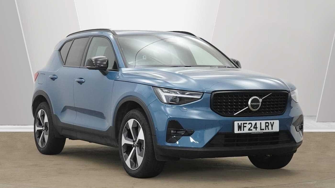 Volvo XC40 Image 1