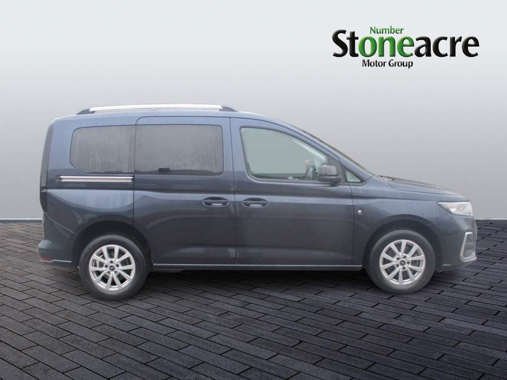 Ford Tourneo Connect Image 2