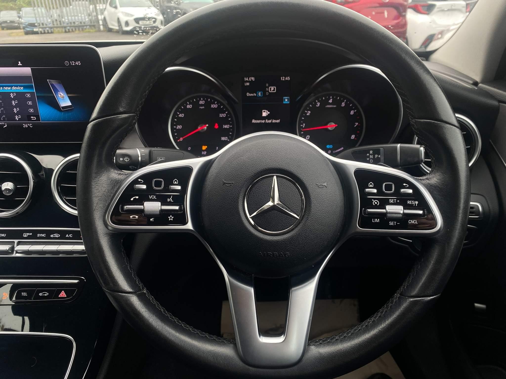 Mercedes-Benz C-Class Image 12