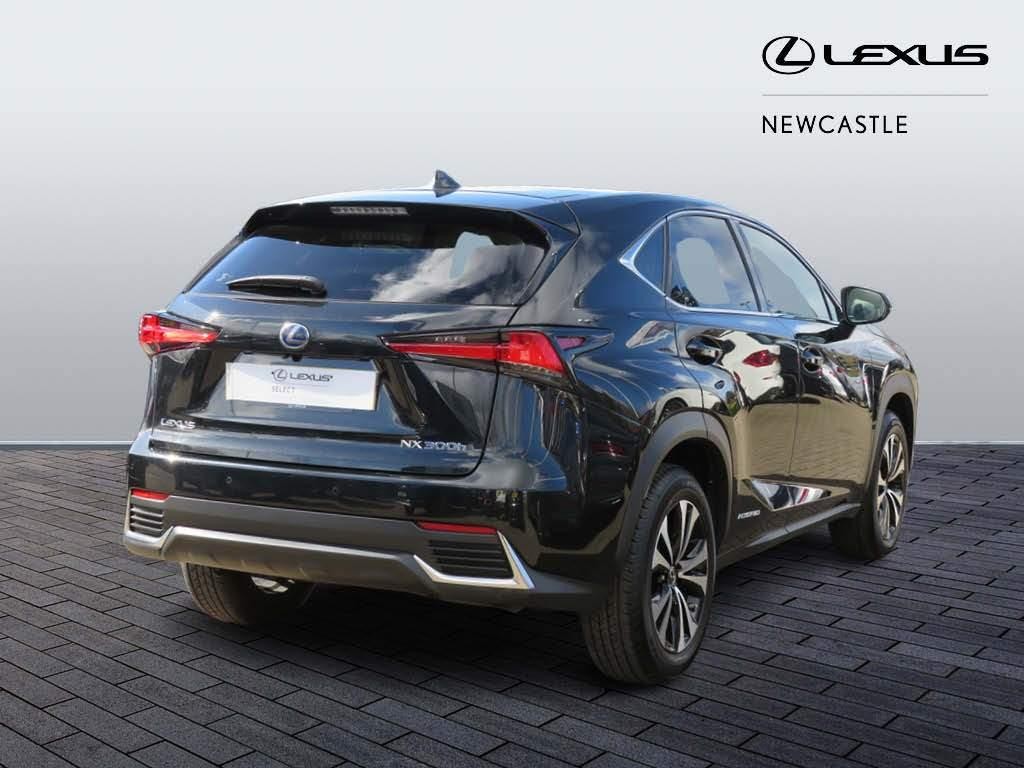 Lexus NX Self-Charging Hybrid Image 6