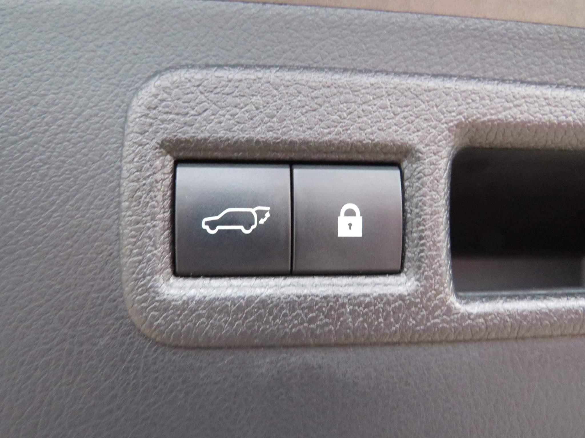 Lexus NX Self-Charging Hybrid Image 24