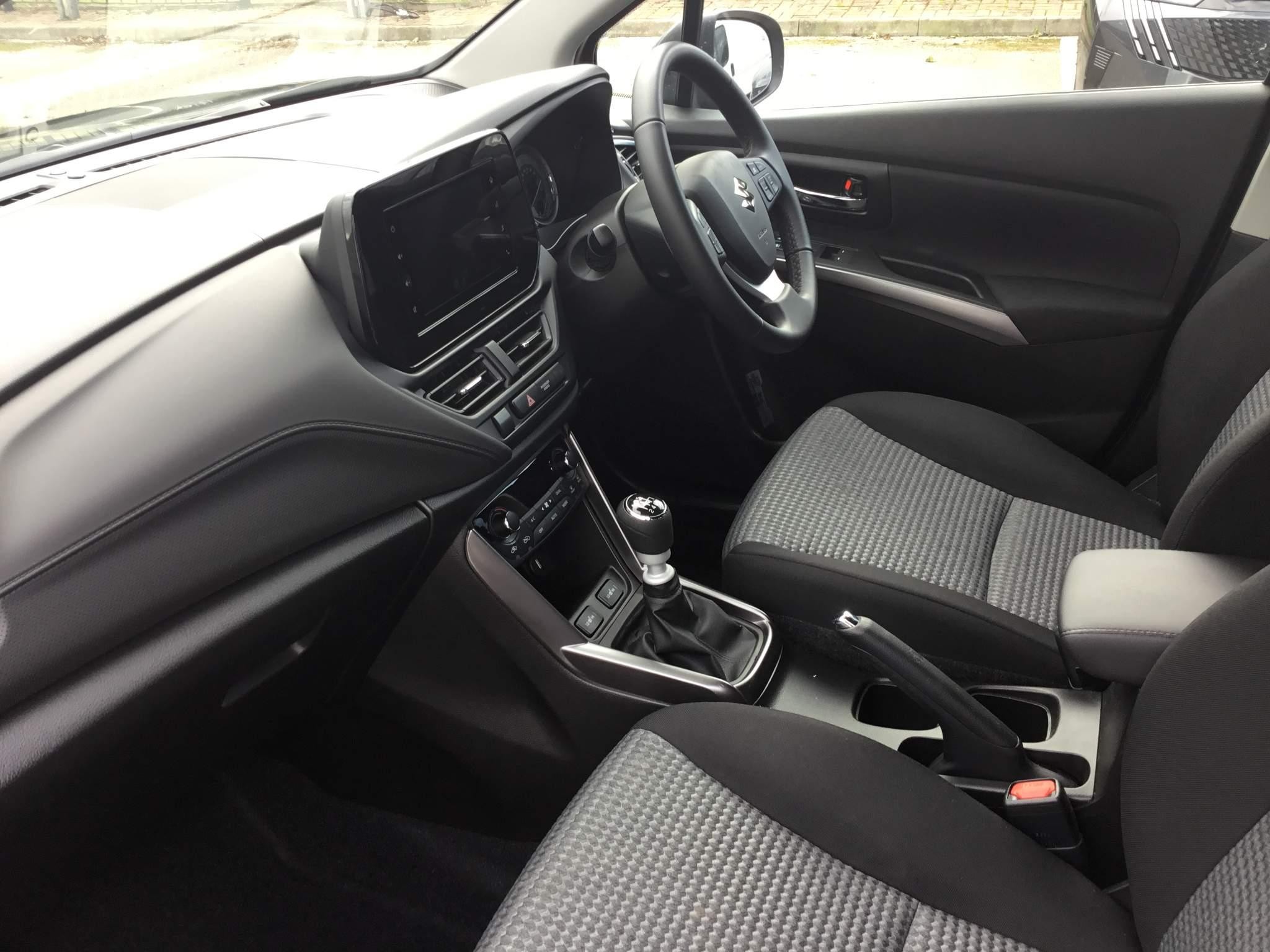 Suzuki SX4 S-Cross Image 12