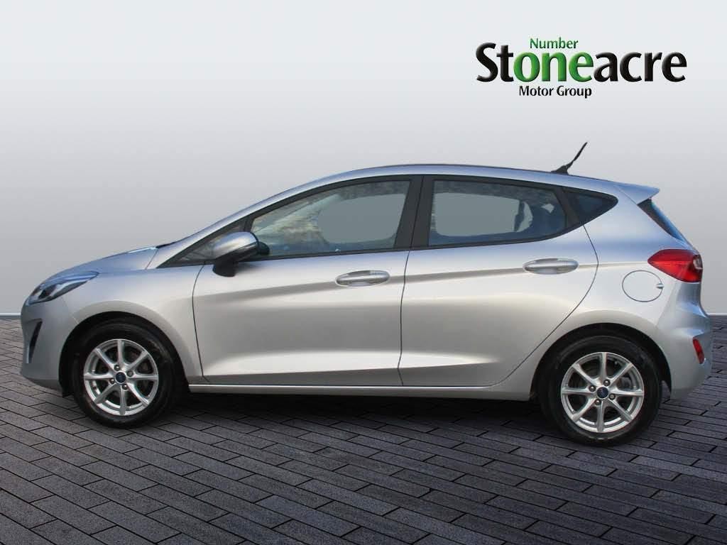 Ford Fiesta Image 6